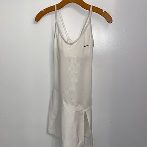 Nike Sphere Tennis Women’s Court Athlete Dress Size 0-2